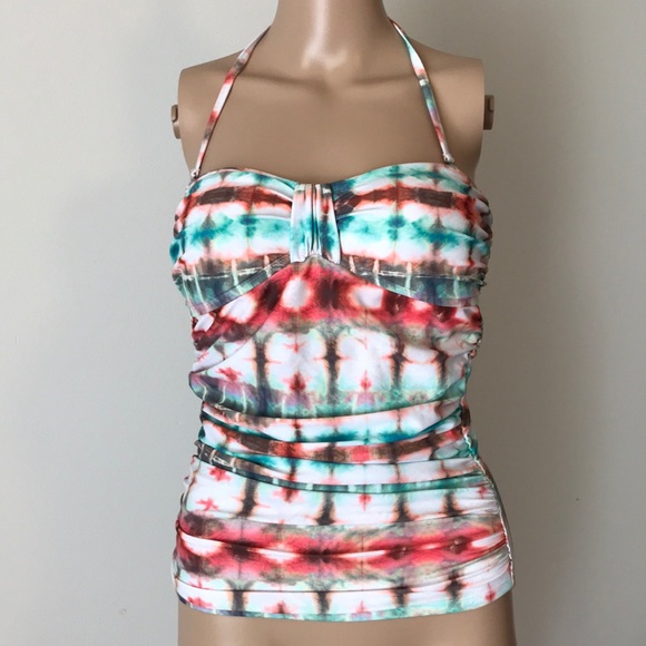 LUXX STUDIO Other - NWT Active Resort Swim Bathing suit top
